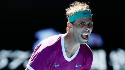 Australian Open live updates: Rafael Nadal looks to make history before tournament favourite Daniil Medvedev takes on Stefanos Tsitsipas