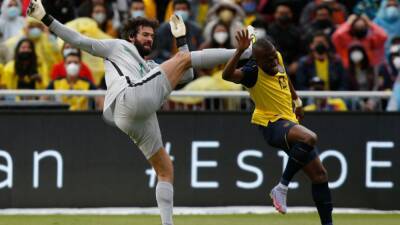 Matheus Cunha - Emerson Royal - Alisson Becker - Alisson Becker gets double red card reprieve during Brazil World Cup qualifier - bt.com - Brazil - Ecuador - county Alexander - Liverpool