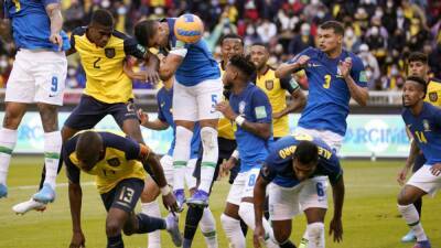 El Var - Brasil sobrevive a la locura - en.as.com - Qatar - Ecuador