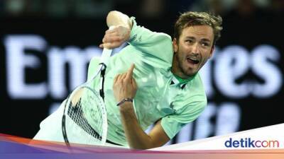 Australian Open 2022: Medvedev Tantang Nadal di Final