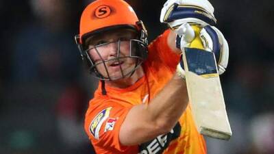 Sydney Sixers - Steve Smith - Big Bash final: Laurie Evans leads Perth Scorchers to win over Sydney Sixers - bbc.com - Australia - county Smith