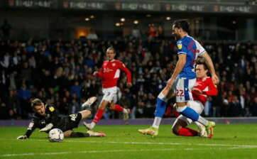 Diaz Ben-Brereton - Tony Mowbray - Nottingham Forest figure weighs in on Blackburn’s Ben Brereton Diaz - msn.com - Brazil - Usa - Argentina - Chile - county Forest