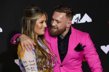 Conor Macgregor - Justin Gaethje - The Top 10 UFC Fighters With The Highest-Earning Salaries Have Been Revealed, Conor McGregor Only Ranks No 2 - sportbible.com -  Santos - Ireland - Israel