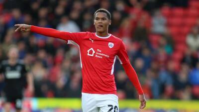Robbie Neilson - Craig Halkett - Toby Sibbick - Toby Sibbick in line for his second Hearts debut after signing from Barnsley - bt.com - Scotland