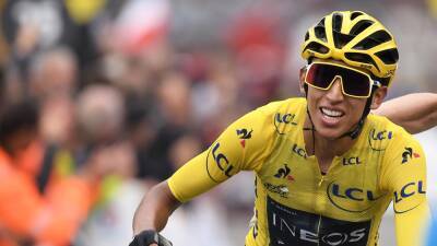 Tour De-France - Egan Bernal hopeful of recovery after revealing 95% chance of paralysis following collision with bus - eurosport.com - France - Colombia