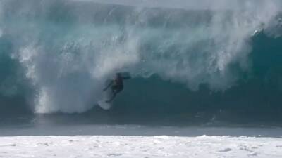 La ola más peligrosa del mundo casi mata a un prodigio del surf - en.as.com