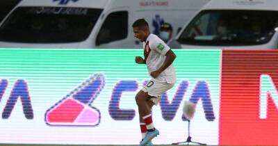 Salomon Rondon - Soccer-Peru strike late to beat Colombia in crunch qualifier - msn.com - Qatar - Brazil - Colombia - Usa - Argentina - Venezuela - Chile - Ecuador - Uruguay - Peru - Bolivia