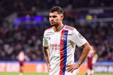 Diego Carlos - Newcastle Have 'Verbally Agreed' To Quadruple Their Dream Signing's Wage - sportbible.com - Brazil -  Newcastle