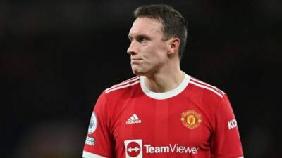 Ralf Rangnick - Phil Jones - Phil Jones: Man Utd defender in Bordeaux loan talks - bbc.com - Manchester