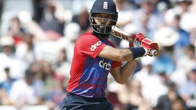 Moeen's all-round show helps England level T20 series against West Indies