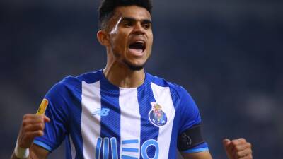 Liverpool confirm signing of Colombian Luis Diaz from Porto after 25-year-old passes medical