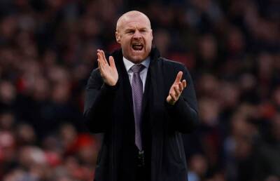 Andy Carroll - Chris Wood - Sean Dyche - Kieffer Moore - Burnley transfer news: Dyche 'definitely' eyeing deal for £12m ace who's 'better than Wood' - givemesport.com - New Zealand -  Cardiff
