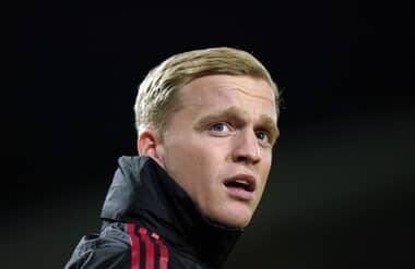 Cristiano Ronaldo - Ralf Rangnick - Denis Zakaria - Anthony Martial - Jadon Sancho - Ole Gunnar Solskjaer - Jesse Lingard - Donny Van-De-Beek - Scott Mactominay - Manchester United Reject Massive Clause Ahead Of Donny Van De Beek's Move To Everton - sportbible.com - Manchester - Netherlands - Italy -  Sancho