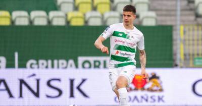Mateusz Zukowski Rangers transfer 'close' as move for Polish right back set to replace Nathan Patterson