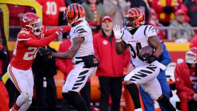 Joe Burrow - Travis Kelce - Ed Zurga - David Eulitt - Bengals stay alive with Samaje Perine's 41-yard touchdown in AFC Championship showdown - foxnews.com - state Missouri