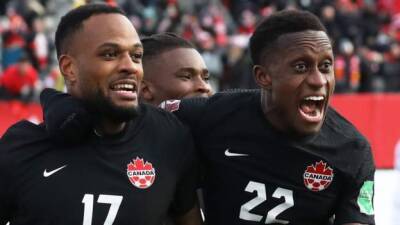 Weston Mackennie - Milan Borjan - Canada beat USA 2-0 to close in on World Cup qualification - bbc.com - Qatar - Usa - Canada - Panama - El Salvador - Jamaica - Costa Rica - county Ontario