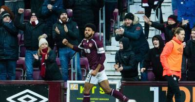 Hearts fans warm to Everton striker with Duncan Ferguson traits and derby goal will seal affections