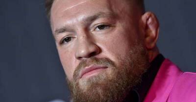 Lewis Hamilton - Jesse Lingard - Jude Bellingham - Conor Macgregor - Eduardo Camavinga - Conor McGregor's first UFC opponent makes debut in professional pillow fighting - msn.com - Florida - Puerto Rico