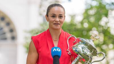 Ash Barty and Novak Djokovic remain world number ones while Danielle Collins jumps up 20 places in rankings
