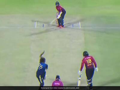 Kevin Pietersen - Watch: Bowler Imran Tahir Stuns Fans With Explosive Batting Knock Against India Maharajas In Legends League Cricket. - sports.ndtv.com - South Africa - India - Oman