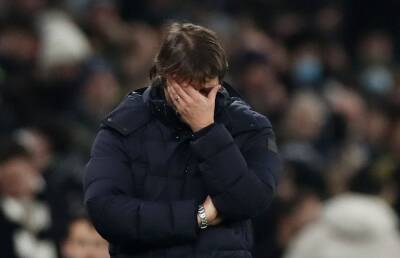 Tottenham transfer news: Spurs tipped to 'make a late move' amid Conte 'frustration'