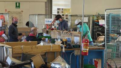 The project reinventing the way we use things - euronews.com - Italy - Nigeria