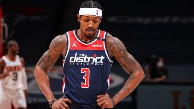 Bradley Beal - Washington Wizards' Bradley Beal to miss next two games with sprained wrist - espn.com - Washington -  Memphis -  Washington -  Milwaukee - county Bradley