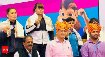 National Games 2022: Wrestler Divya Kakran, representing UP, wins gold in different weight category