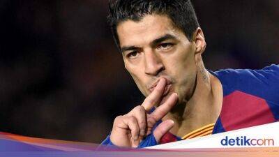 Luis Suarez Kasih Nilai 12 dari 10 untuk Kariernya di Barcelona