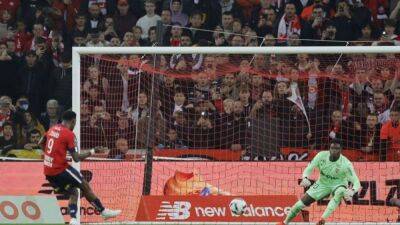 Paris St Germain - Jonathan David - Soccer-Lille end Lens's unbeaten run in northern derby - channelnewsasia.com - Monaco
