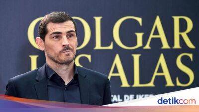 Soal Pengakuan Gay di Twitter, Casillas Sebut Akunnya Diretas