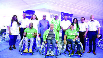At breakfast with Unstoppables, company donates equipment, other items to para-powerlifters