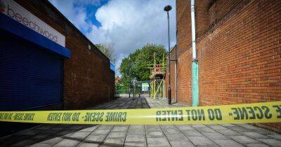 "This is the worst it's ever been" - Fear and shock on streets after man stabbed by hooded gang - manchestereveningnews.co.uk