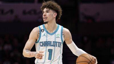Hornets' Ball leaves preseason game with sprained ankle