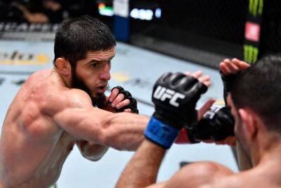 UFC 280: Islam Makhachev 'not scared' of Charles Oliveira despite 'phenomenal' statistic