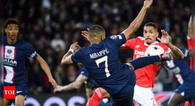 Champions League: PSG held by Benfica amid reports Kylian Mbappe wants to leave - timesofindia.indiatimes.com - France - Portugal - Italy -  Paris - Israel