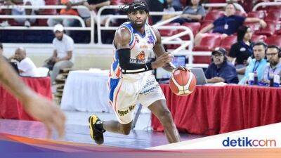 Target Juara IBL 2023, Dewa United Rekrut 2 Pebasket Amerika