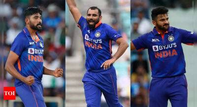 T20 World Cup: Pacer Chahar ruled out; Siraj, Shami, Shardul set to join India squad