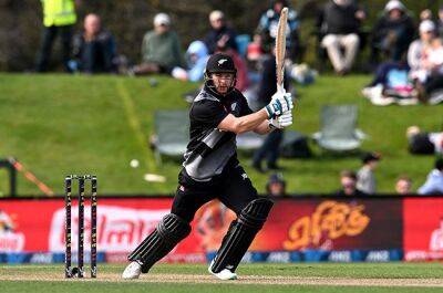 SA-born duo shine as New Zealand reach T20 tri-series final