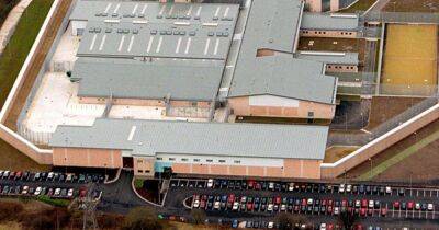 Vandals smash up staff cars at Forest Bank prison in Salford - manchestereveningnews.co.uk - Manchester