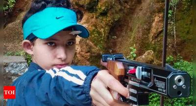 Training at family-owned academy, shooter Yashasvi Joshi ready to hit 'Bulls Eye' at Asian Shotgun Championship - timesofindia.indiatimes.com - India - South Korea -  New Delhi -  Sangwan