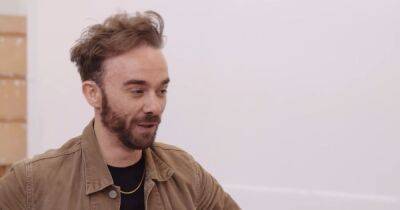 ITV Coronation Street's Jack P Shepherd 'honoured' as finally gets to share 'gossip' he's kept for a year - and girlfriend is 'so proud' - manchestereveningnews.co.uk