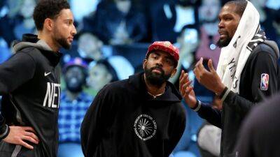 Brooklyn Nets - Amid social media criticism, Nets' Simmons leans on Irving - espn.com - county Bucks - state Wisconsin