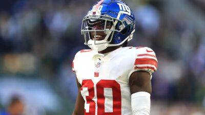Giants' Darnay Holmes asks fans to get their minds out of the gutter after viral video