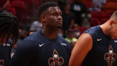 Pelicans’ Zion Williamson tweaks left ankle, will be listed as day-to-day