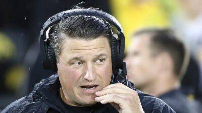Iowa offensive coordinator asked if he’s considered stepping down as offense struggles