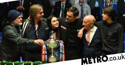 Ronnie O’Sullivan reveals touching moment with his dad after seventh World Championship win
