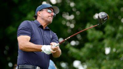 Mickelson says LIV on rise, PGA Tour trending downward