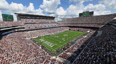 Texas A&M cancels football practice after bomb scare at Kyle Field