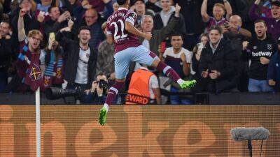 West Ham maintain flawless Europa record to reach knockout stages